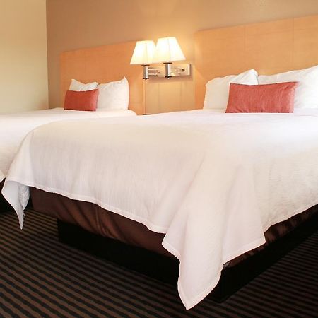 Travelodge By Wyndham ואלחו מראה חיצוני תמונה